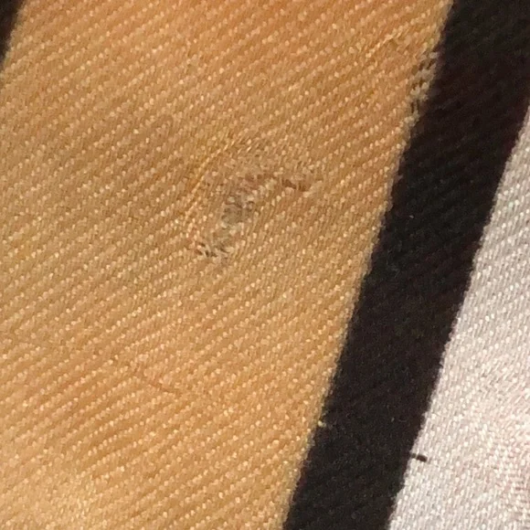 VTG Square Scarf by Jacques Piaget 27"x27" Houndstooth Design - Picture 9 of 16